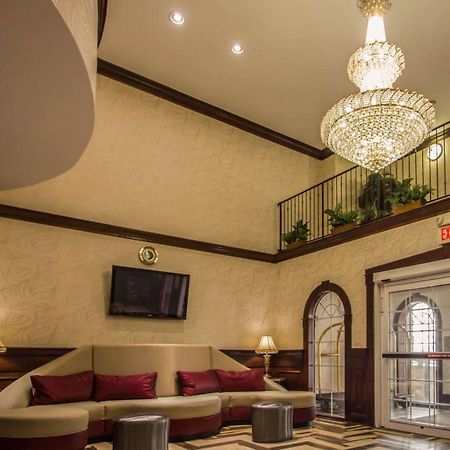 Quality Suites Nyc Gateway North Bergen Buitenkant foto