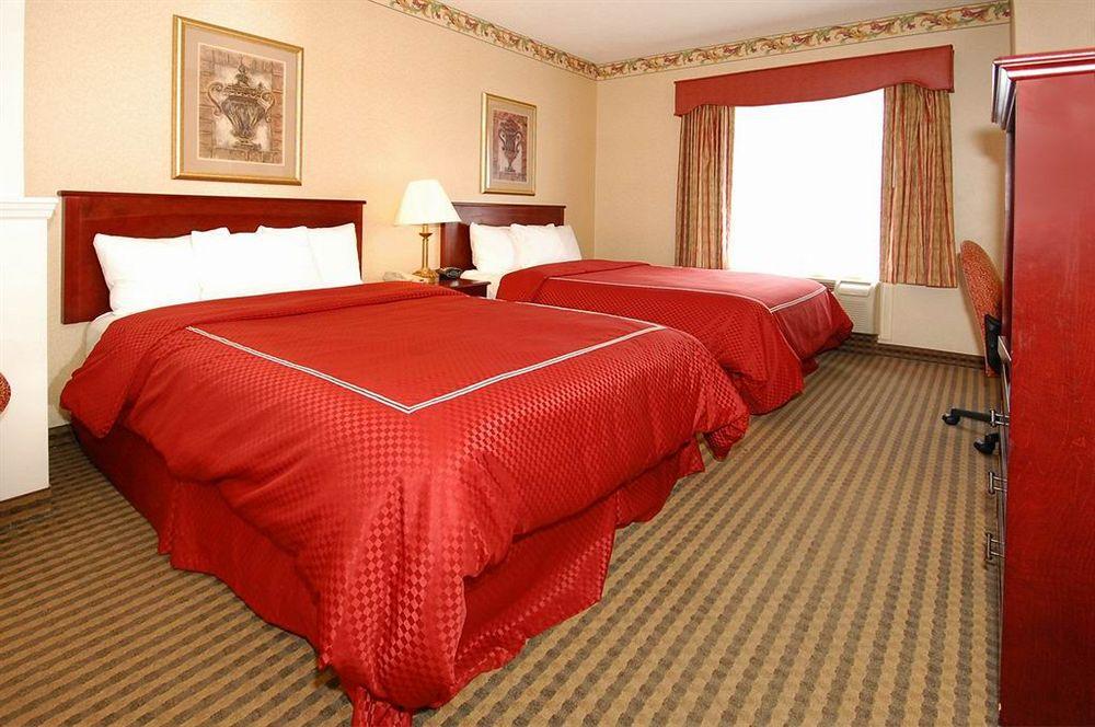 Quality Suites Nyc Gateway North Bergen Buitenkant foto
