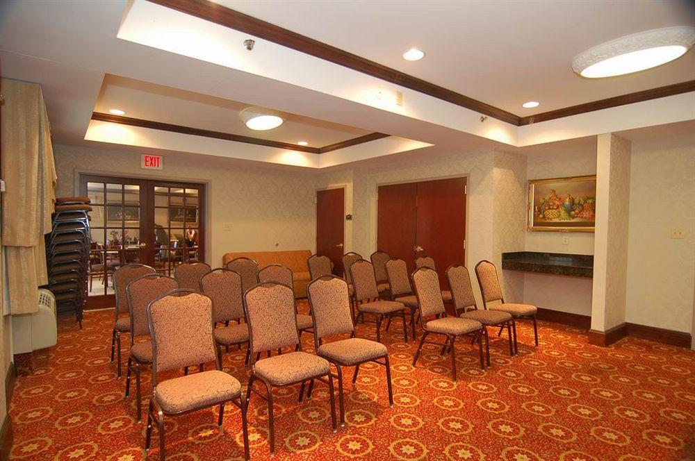 Quality Suites Nyc Gateway North Bergen Buitenkant foto