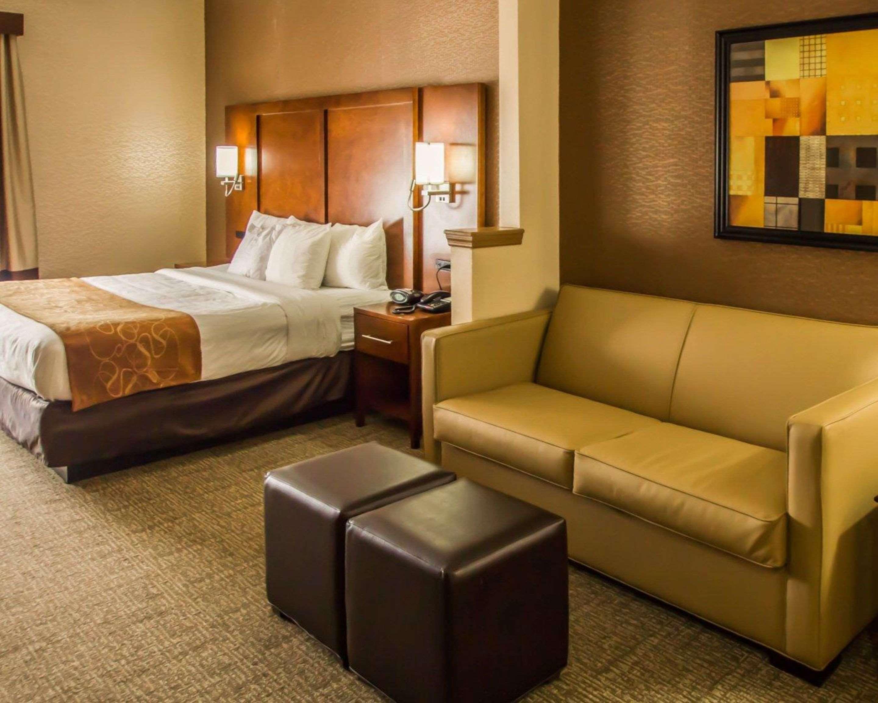 Quality Suites Nyc Gateway North Bergen Buitenkant foto