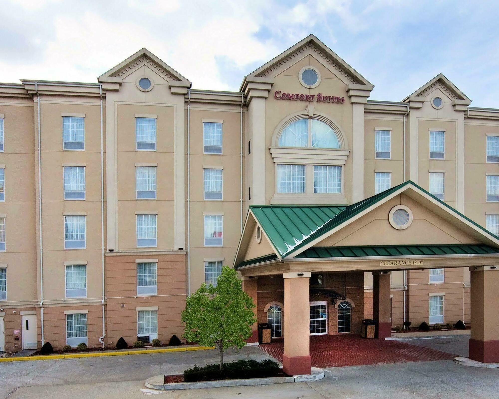 Quality Suites Nyc Gateway North Bergen Buitenkant foto